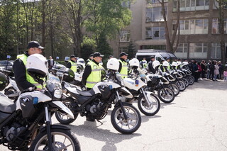 В навечерието на Великден 174 полицаи и жандармеристи от ЦСПП в Пазарджик и Казанлък положиха клетва за спазване на Етичния кодекс на държавните служители в МВР