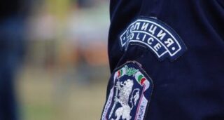 Трима столичани са задържани във връзка с разследване на въоръжен грабеж на бюро за международни парични преводи във Велинград