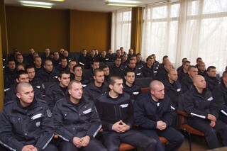67 стажант-полицаи положиха днес клетва за спазване на нормите на Етичен кодекс за поведение на държавните служители в МВР.