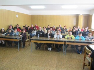 Трима представители на детските полицейски управления в областта ще представят Областната дирекция на МВР в Пазарджик на националното състезание за детска рисунка на тема „Аз и детското полицейско управление
