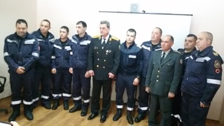 Девет пожарникари от Перник бяха отличени днес