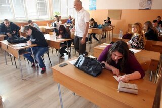 Служителите от сектор „Пътна полиция” при ОДМВР - Перник отправят препоръки към децата, родителите и водачите на автомобили след старта на новата учебна година