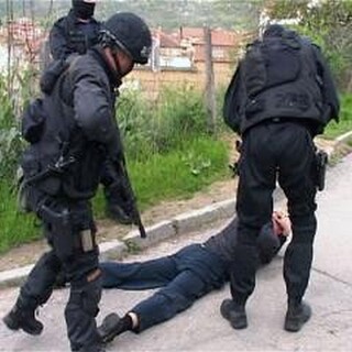 Мярка за неотклонение „задържане под стража” е постановена на издирван от полицията перничанин