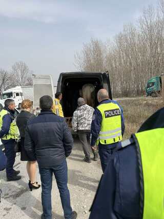 Десетки проверени автомобили и лица при спецакция от служители на РУ-Раковски
