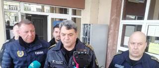 Още двама младежи установени за съпричастност към заплашителни съобщения по интернет