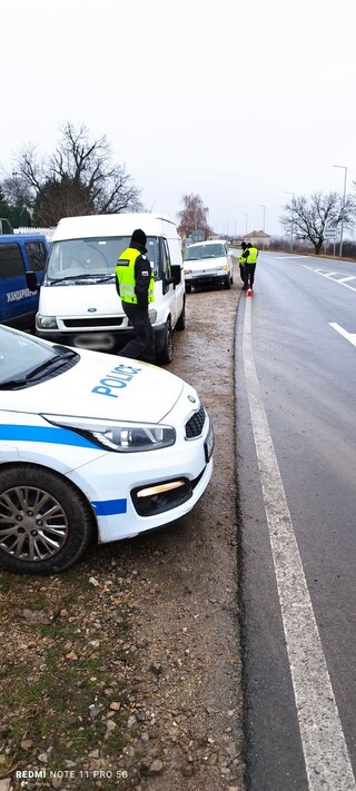 Специализирана полицейска операция на територията на общините Карлово и Сопот