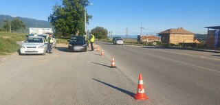 Десетки проверени лица, автомобили и търговски обекти в няколко населени места от пловдивска област