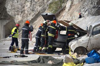 Съвместно учение на съставните части на Единната спасителна система се проведе днес край Пловдив