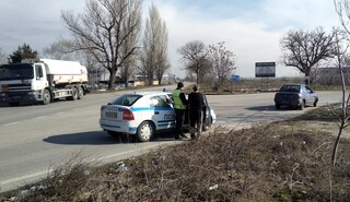 Специализирана полицейска операция се провежда в населени места от Община Асеновград в рамките на днешния ден