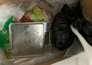 Двама дилъри са задържани при спецакция срещу наркоразпространението в пловдивския квартал „Столипиново“