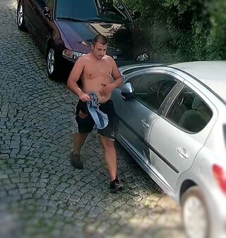 ОДМВР – Пловдив издирва мъжа от снимките