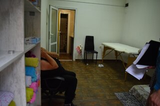Служители на криминална полиция разбиха схема за набиране на масажистки за т.нар. « хепи-енд масаж»   