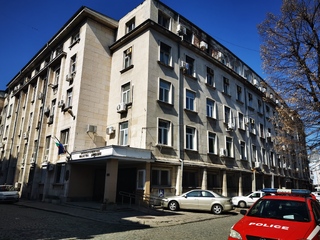 Работният процес в секторите “Пътна полиция” и “Български документи за самоличност” протича нормално 