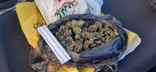 Трима задържани за разпространение на наркотици в Карлово 