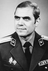 Полковник доц. инж. ГЕОРГИ БОЗУКОВ (1987-1991)