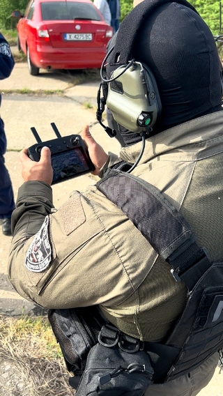 СЛУЖИТЕЛИ НА ИНСТИТУТА ПО ПСИХОЛОГИЯ УЧАСТВАХА В ПРОВЕЖДАНЕТО НА СПЕЦИАЛИЗИРАНА ПОЛИЦЕЙСКА ОПЕРАЦИЯ С УЧЕБНА ЦЕЛ