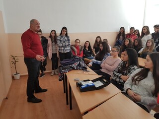Стартира програмата за превенция на зависимости на ОДМВР-Благоевград в която участват и служители от сектор „Лаборатория –гр.Благоевград“ при ИП