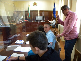 „Съдебен процес” проведоха участниците в Детското полицейско управление - Разград