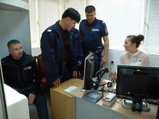 Трета биометрична станция заработи в сектор "БДС" заради предсрочното подновяване на лични документи