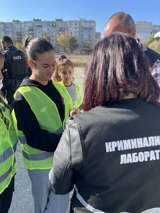 СПОРТНО УЧИЛИЩЕ „МАЙОР АТАНАС УЗУНОВ“ В РУСЕ ДНЕС ОТКРИ ПЪРВОТО СИ ДЕТСКО ПОЛИЦЕЙСКО УПРАВЛЕНИЕ С УЧЕНИЦИ ОТ 5 КЛАС