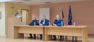 СЛУЖИТЕЛИТЕ НА МВР В РУСЕНСКО ОТБЕЛЯЗАХА ТЪРЖЕСТВЕНО ПРОФЕСИОНАЛНИЯ СИ ПРАЗНИК