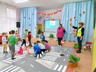 ОТКРИТ УРОК ПО ПЪТНА БЕЗОПАСНОСТ В ДЕТСКА ГРАДИНА „ЩАСТЛИВО ДЕТСТВО“ ВЪВ ВЕТОВО