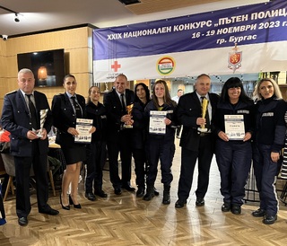 Женският отбор на ОДМВР-Русе спечелиха второто място в националното състезание „Пътен полицай на годината 2023“.