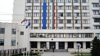 ПОЛИЦИЯТА И ПОЖАРНАТА С МЕРКИ ЗА ГАРАНТИРАНЕ НА РЕДА И СИГУРНОСТТА В ОБЛАСТТА ПО ВРЕМЕ НА КОЛЕДНИТЕ И НОВОГОДИШНИ ПРАЗНИЦИ