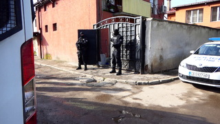 Спецоперация за противодействие на престъпления срещу политическите права на гражданите се провежда на територията на София