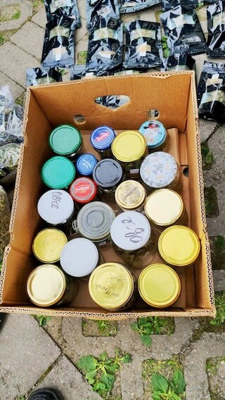 Криминалисти на СДВР иззеха близо килограм марихуана