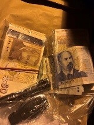 Криминалисти от СДВР задържаха двама рецидивисти за кражба на лек автомобил