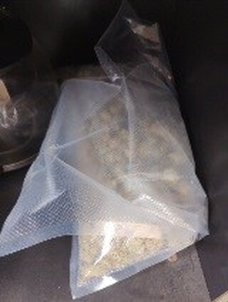 Стотици дози дрога са иззети при спецакция на столични криминалисти, насочена срещу наркоразпространението в районите на учебни заведения