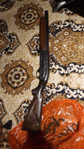 Боен арсенал и канабисови растения са иззети при операция в София