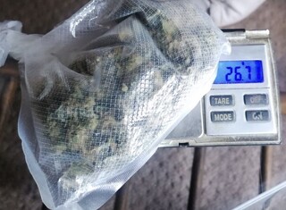 Служители на сектор „Наркотици” в СДВР задържаха 27-годишен мъж, разпространявал наркотици