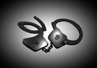 19-годишен, откраднал лек автомобил, е задържан от полицаи от СДВР