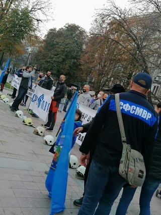 Русе пое щафетата - вторият от "мълчаливите" протести, организирани от СФСМВР