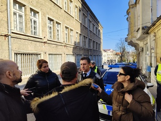 Патрулните автомобили в Шумен с QR код за проверка по е-услуги