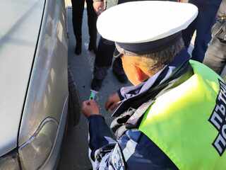 Проверки за готовността на водачите за зимния период