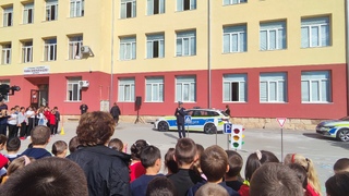 Открит урок по безопасност в СУ" Сава Доброплодни"