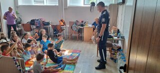 Деца от група в  РБ" Стилиян Чилингиров" приключиха обучние  в детска  академия по спорт и превенция