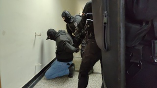 Тренировъчно учение за решаване на криза с въоръжен мъж  се проведе в Шумен