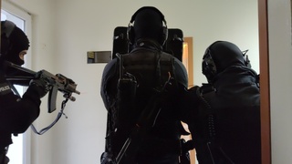 Тренировъчно учение за решаване на криза с въоръжен мъж  се проведе в Шумен