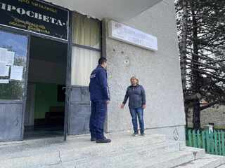 Мобилни екипи от ОДМВР - Шумен посетиха селата Беджене и Преселка