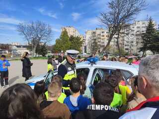 Урок по пътна безопасност