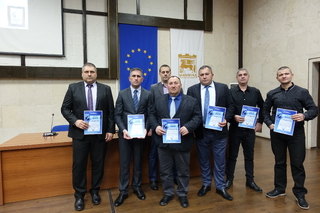 Криминалисти от РУ- Нови пазар при ОДМВР- Шумен бяха удостоени с награда в конкурса на името на италианския прокурор Джовани Фалконе – „Страхливият умира всеки ден, смелият- само веднъж“