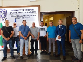 Служители на ОДМВР- Шумен с награди за професионалния празник на полицията
