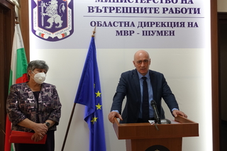 Спад на престъпността и по-висока разкриваемост на регистрираните престъпления отчетоха директорът на ОДМВР- Шумен и окръжният прокурор и административен ръководител на окръжната прокуратура