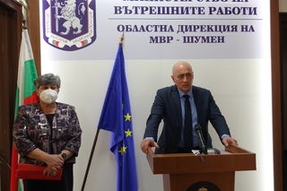 Спад на престъпността и по-висока разкриваемост на регистрираните престъпления отчетоха директорът на ОДМВР- Шумен и окръжният прокурор и административен ръководител на окръжната прокуратура