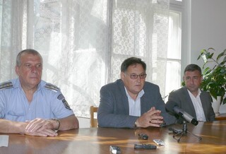 Полицаи ще осигурят безопасността на учениците в първия учебен ден, с началото на учебната година стартира и кампанията "Децата тръгват на училище, да ги пазим на пътя"