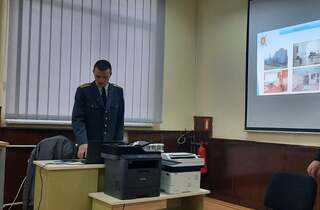 Възможностите за обучение в Академията на МВР представят бивши нейни възпитаници в Силистра